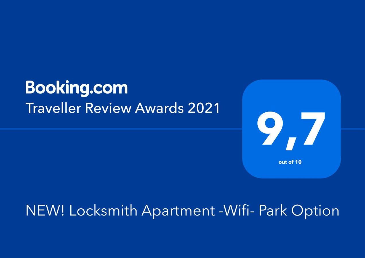 Locksmith Apartment - Park Option セビリア エクステリア 写真