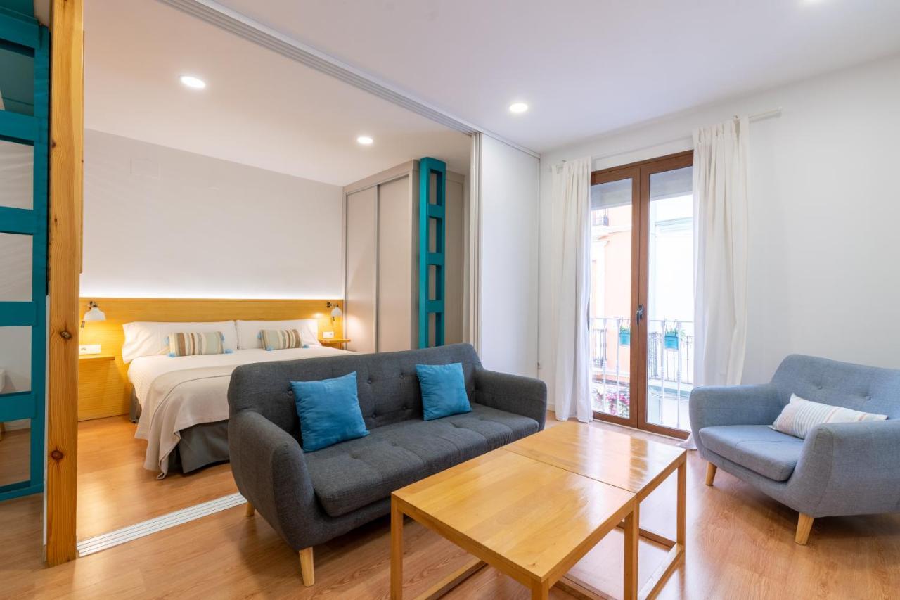 Locksmith Apartment - Park Option セビリア エクステリア 写真