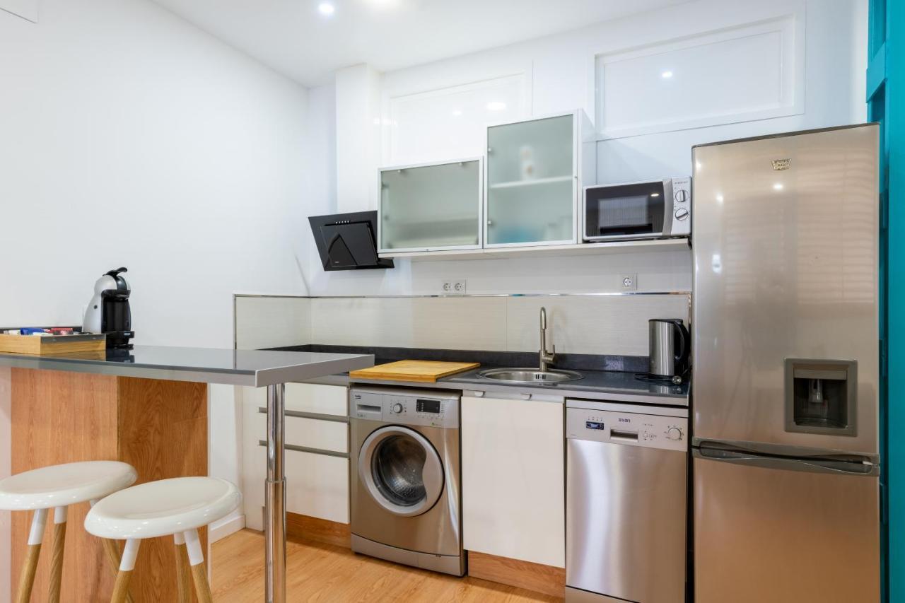 Locksmith Apartment - Park Option セビリア エクステリア 写真